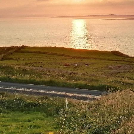 The Cliffs Of Moher House, ドゥーリン エクステリア 写真